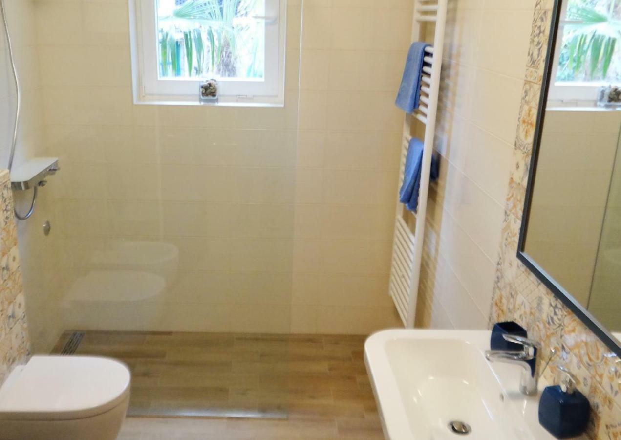 Apartman Magasic Krk Town Exterior foto